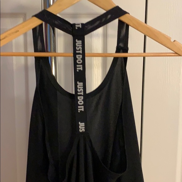 Nike tank - Picture 2 of 3